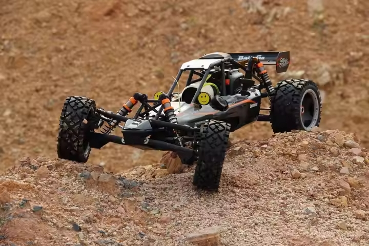 Racing Car 90km/h Stroke Engine off road Truck Gasoline Powered with Radio Controller