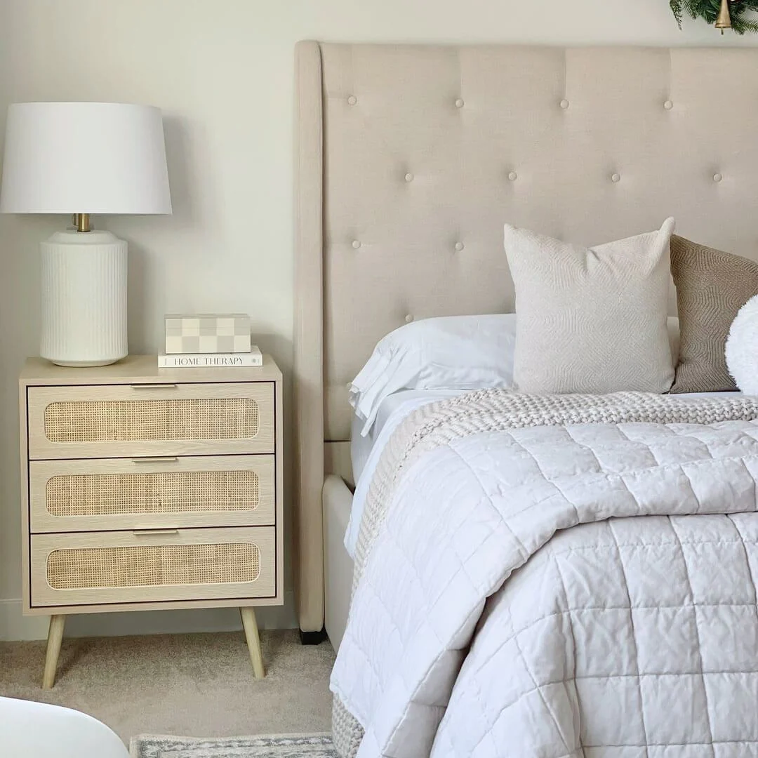 Rattan Nightstand Dresser Table with 3 Drawers